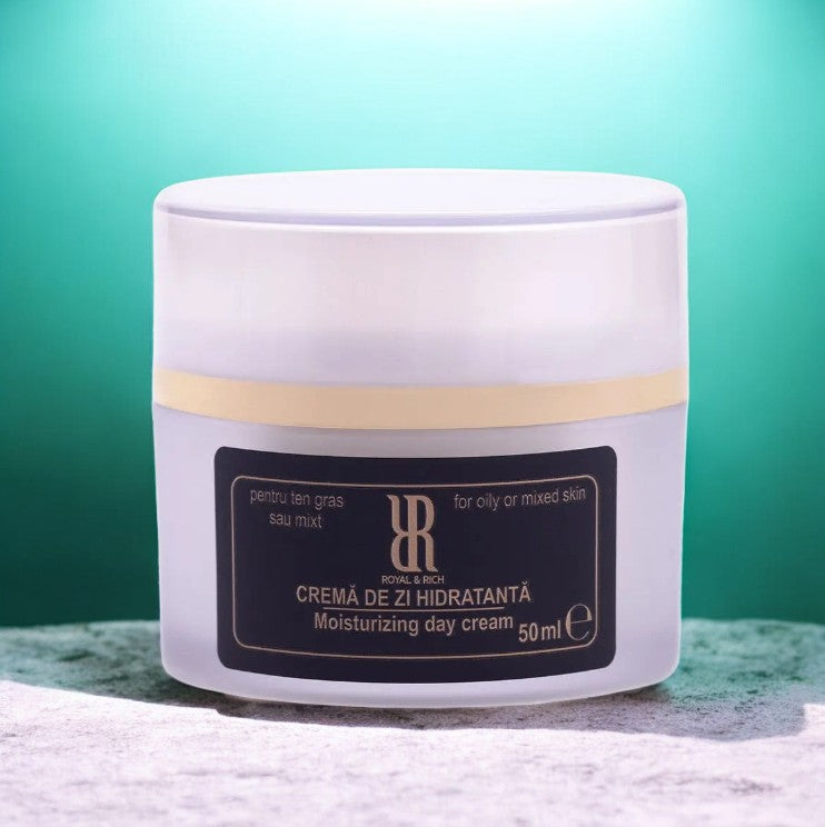CREMĂ DE ZI HIDRATANTĂ PENTRU TEN GRAS SAU MIXT